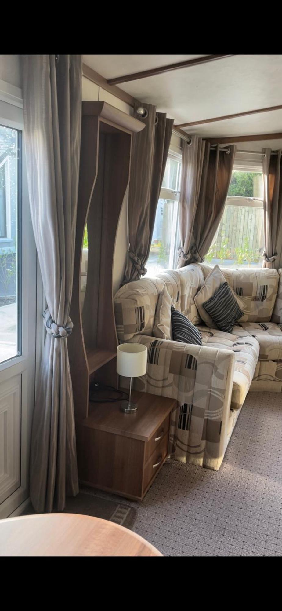 1 Gullion Lodge Ньюрі Екстер'єр фото